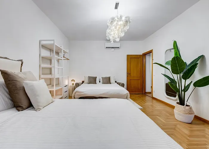 Spanish & Trevi Luxury Flat 200mq And 2 Terrace *